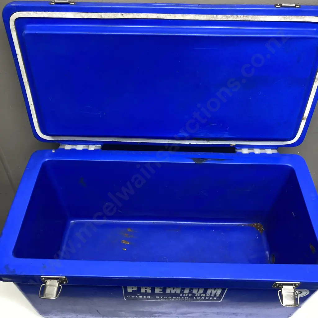 Premium Ice Box - 50 Litre Image 1++